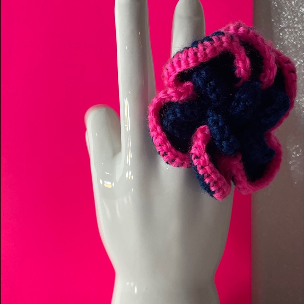 Crochet adjustable ring